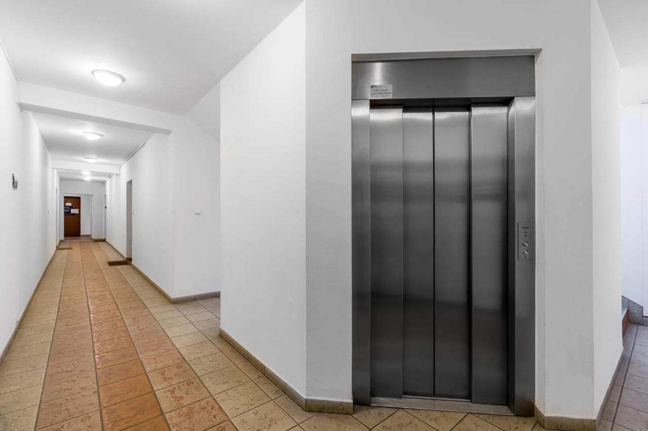 Sleepway Apartments - Modern Dream بوزنان المظهر الخارجي الصورة